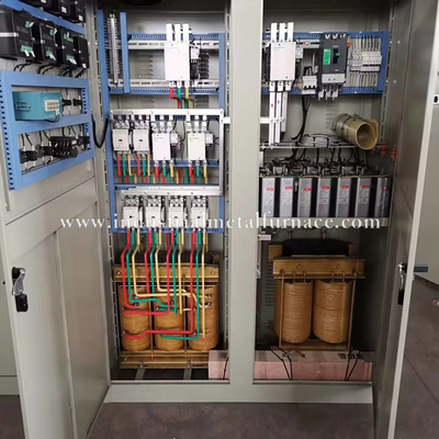 মাধ্যাকর্ষণ ঢালাই 500kg / H জন্য 200KW দুটি স্নান ইন্ডাকশন কপার গলানোর চুল্লি